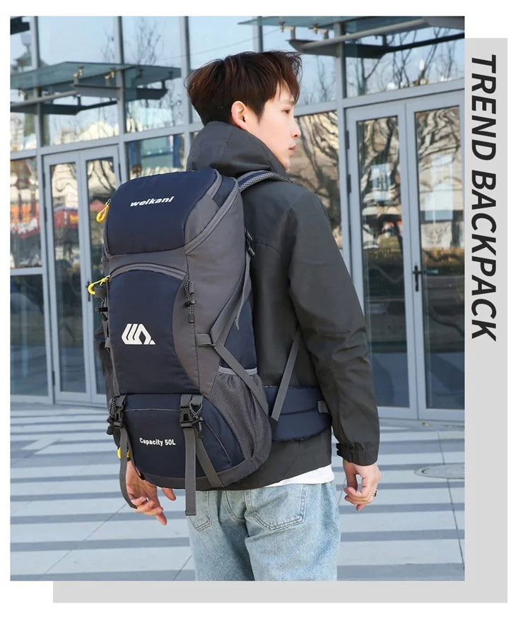 Outdoor hiking backpack of 50L for camping and hiking. Multi-functional large-capacity camping backpack. Comfortable and casual.