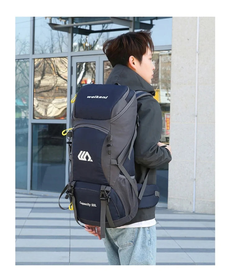 Outdoor hiking backpack of 50L for camping and hiking. Multi-functional large-capacity camping backpack. Comfortable and casual.
