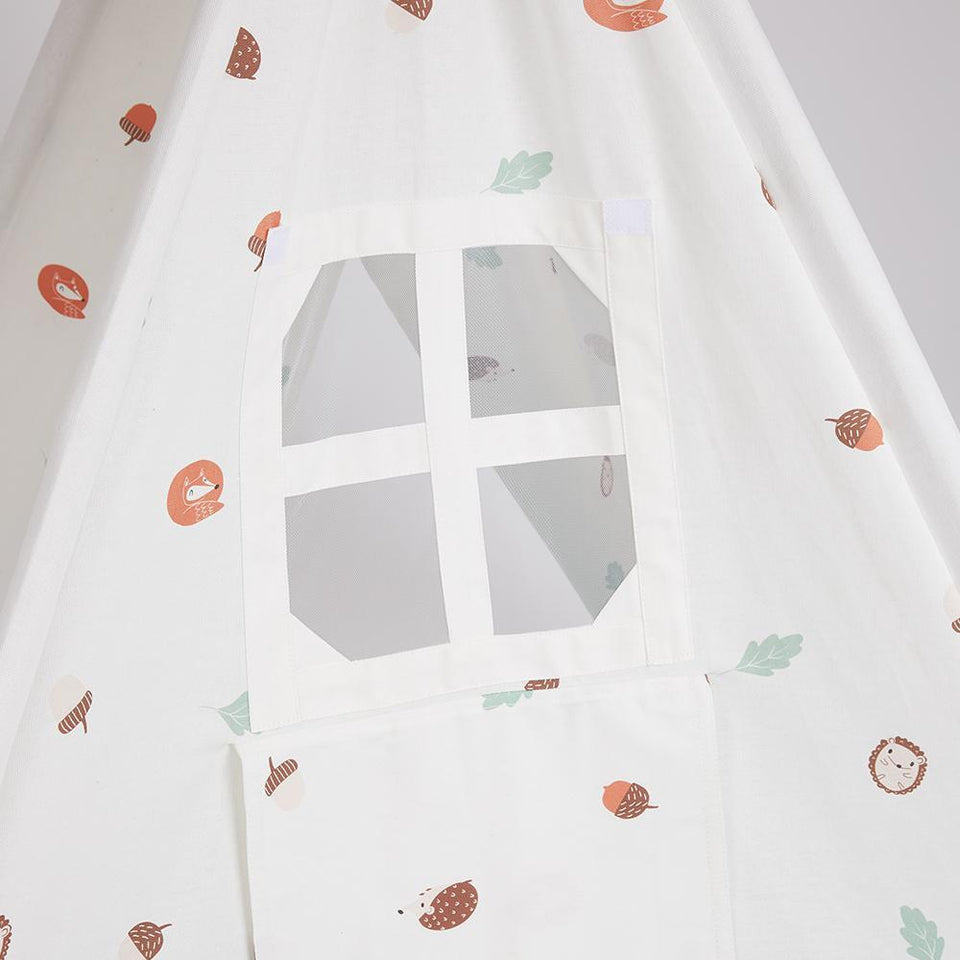 Play Teepee, Woodland Walk